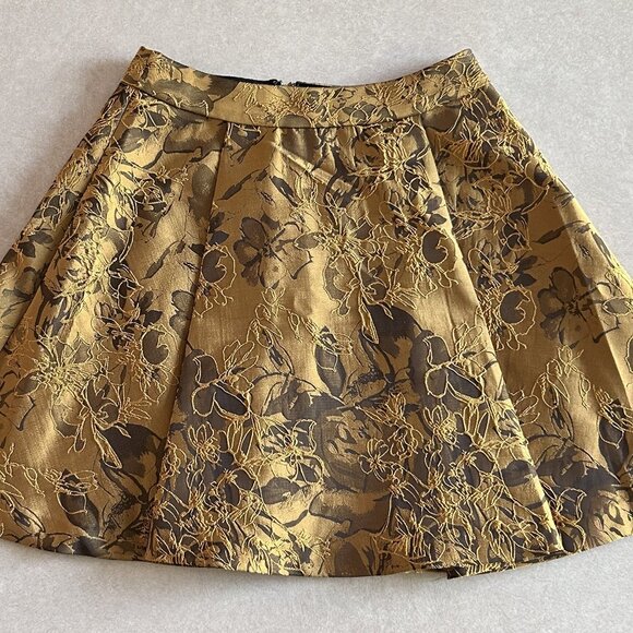 Alice + Olivia Cerra Top + Vernon Skirt Set ASO Taylor Swift - Picture 11 of 16